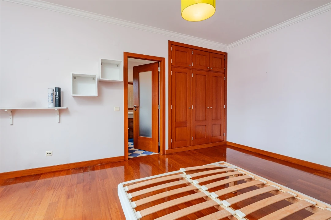 Moradia T4 para Venda em Santa Maria e São Miguel, São Martinho, São Pedro Penaferrim Foto 35