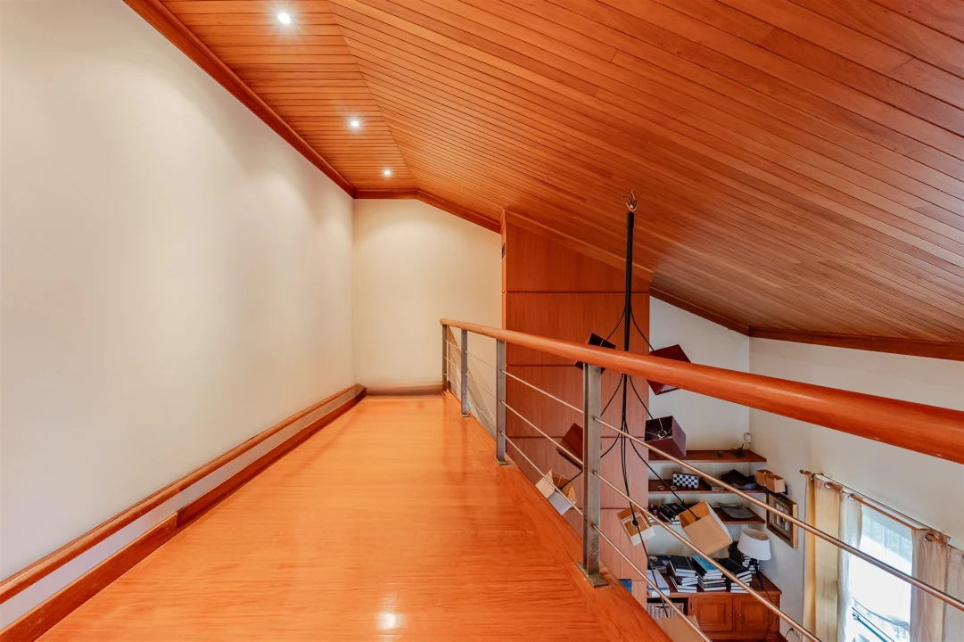 Moradia T4 para Venda em Santa Maria e São Miguel, São Martinho, São Pedro Penaferrim Foto 25