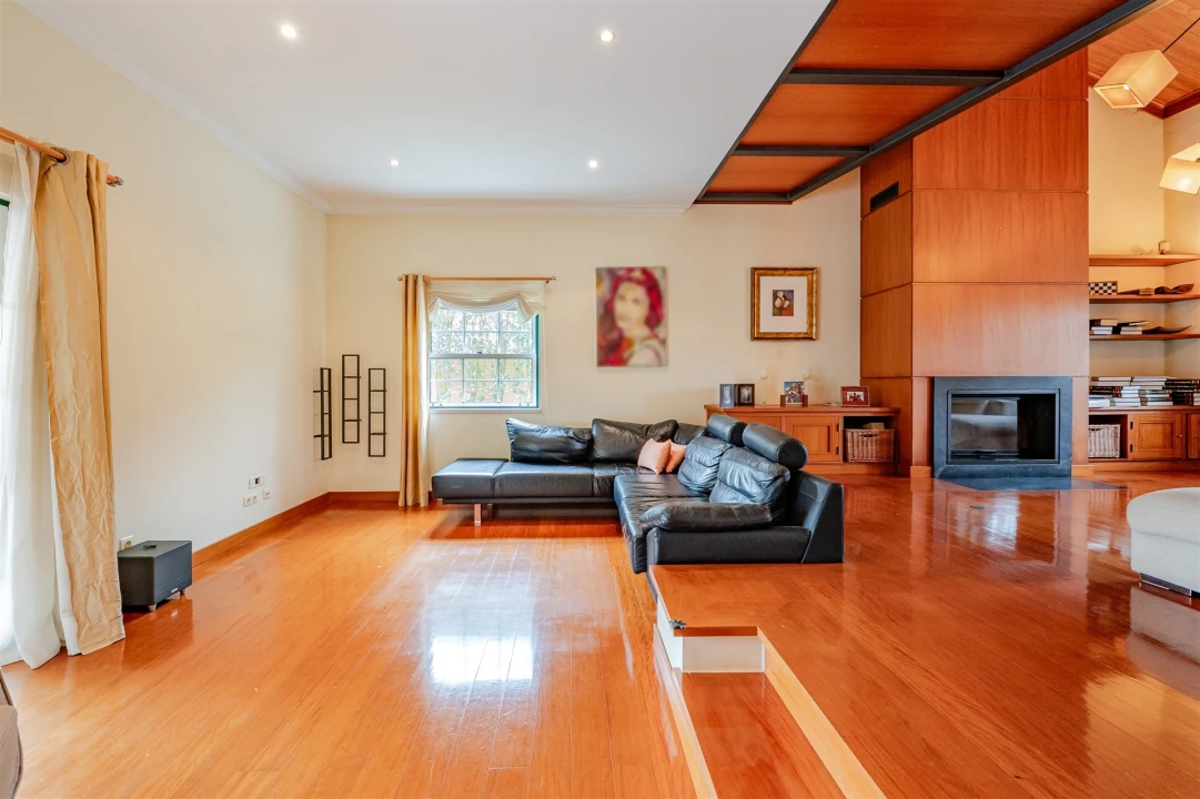 Moradia T4 para Venda em Santa Maria e São Miguel, São Martinho, São Pedro Penaferrim Foto 10