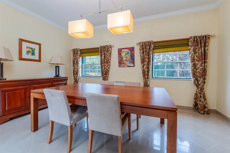 Moradia T4 para Venda em Santa Maria e São Miguel, São Martinho, São Pedro Penaferrim Foto 19