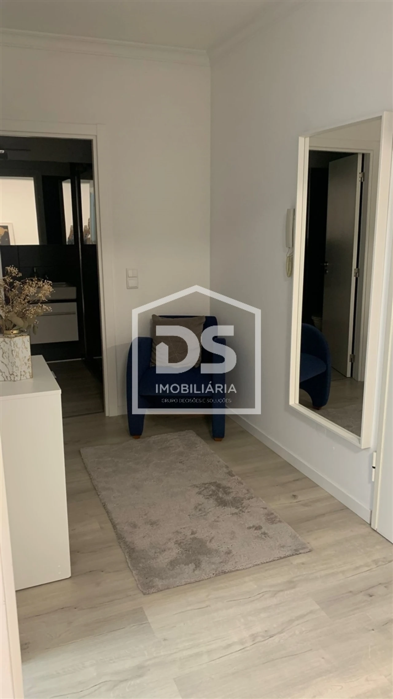 Apartamento T1 para Arrendamento em Santo Antonio Foto 10