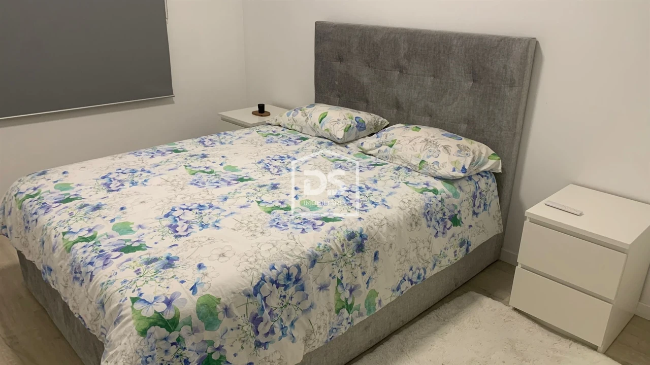 Apartamento T1 para Arrendamento em Santo Antonio Foto 9
