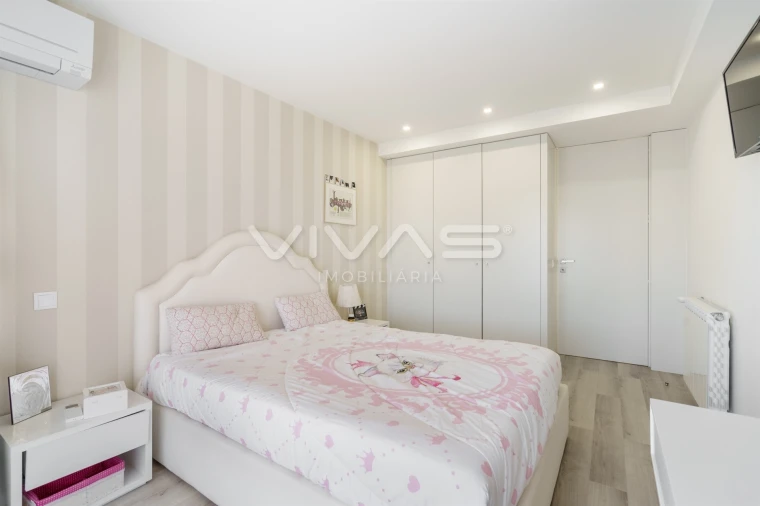 Moradia T3 para Venda em Vila Verde e Barbudo Foto 25