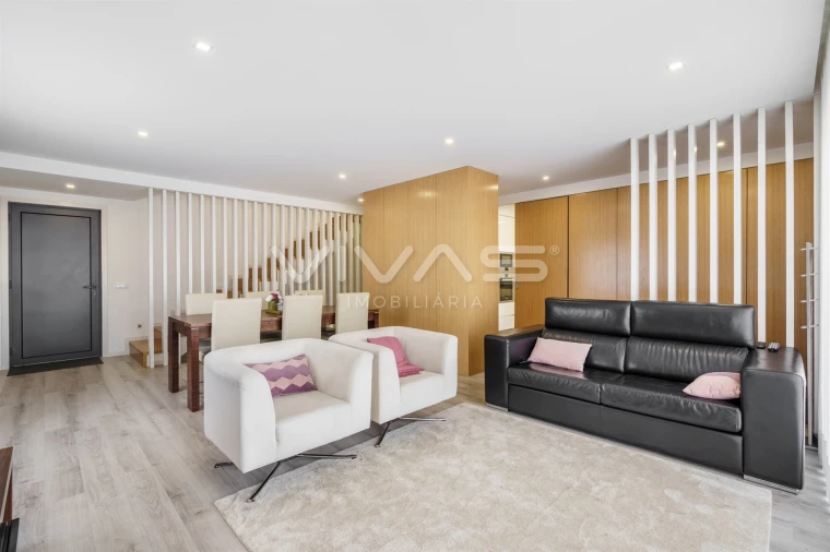 Moradia T3 para Venda em Vila Verde e Barbudo Foto 10