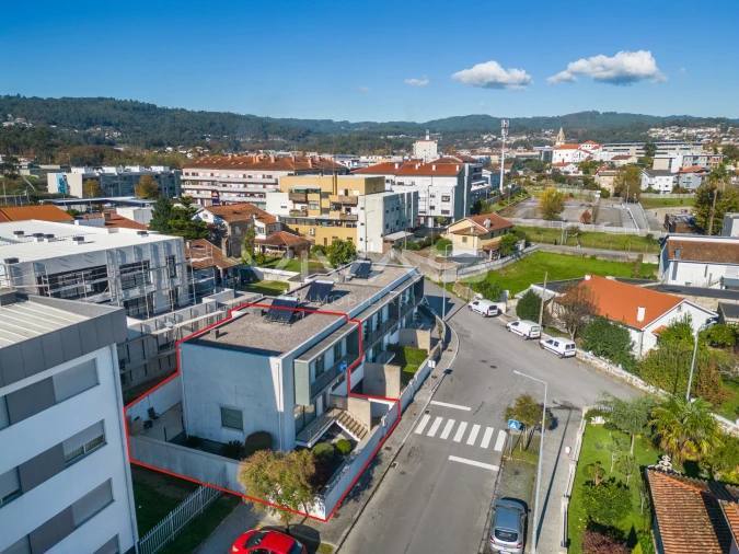 Moradia T3 para Venda em Vila Verde e Barbudo Foto 37