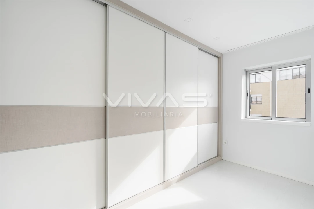 Apartamento T2 para Venda em Oliveira, São Paio e São Sebastião Foto 12