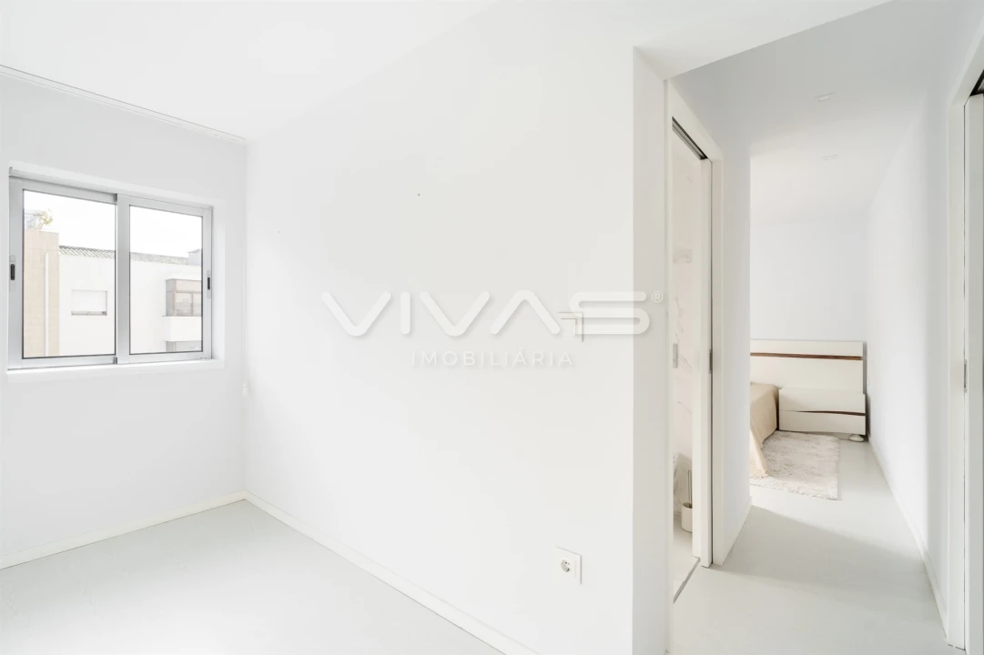 Apartamento T2 para Venda em Oliveira, São Paio e São Sebastião Foto 11