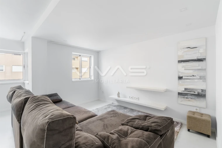 Apartamento T2 para Venda em Oliveira, São Paio e São Sebastião Foto 3