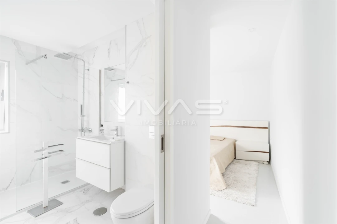 Apartamento T2 para Venda em Oliveira, São Paio e São Sebastião Foto 8