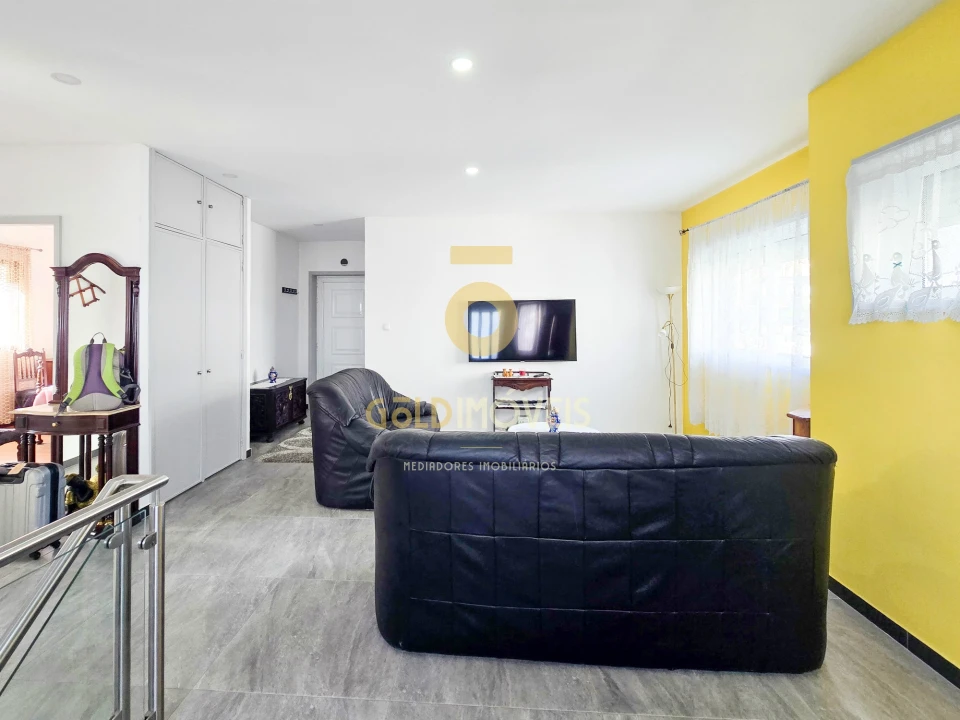 Moradia T4 para Venda em Lourosa Foto 14