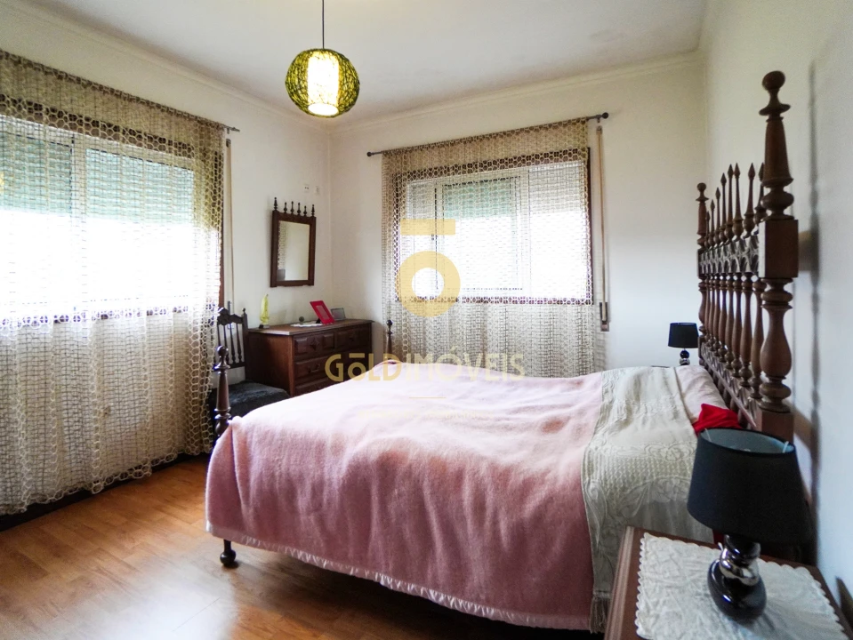 Moradia T4 para Venda em Lourosa Foto 10