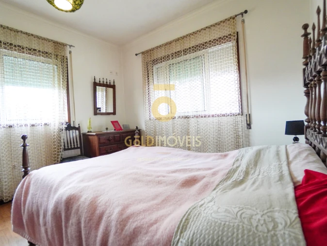 Moradia T4 para Venda em Lourosa Foto 11