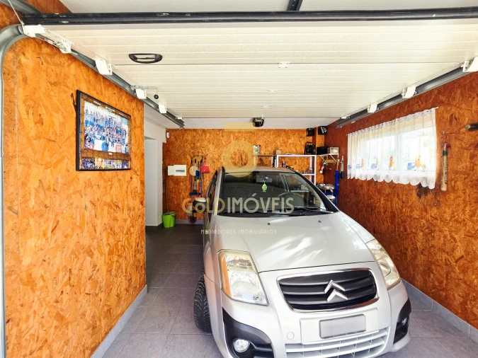 Moradia T4 para Venda em Lourosa Foto 8