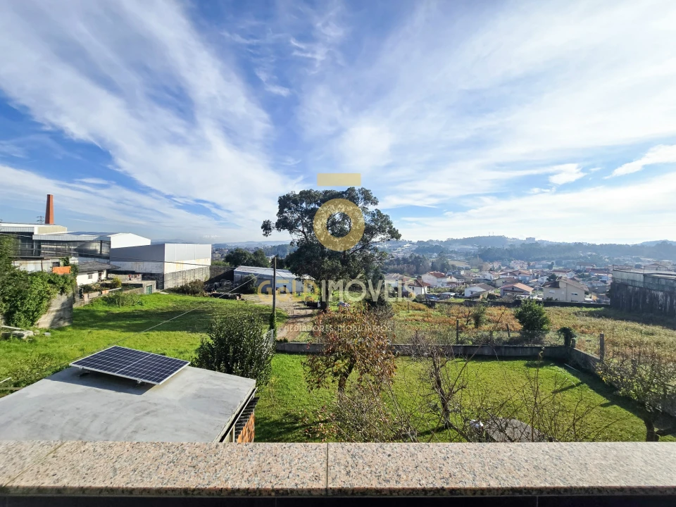 Moradia T4 para Venda em Lourosa Foto 20