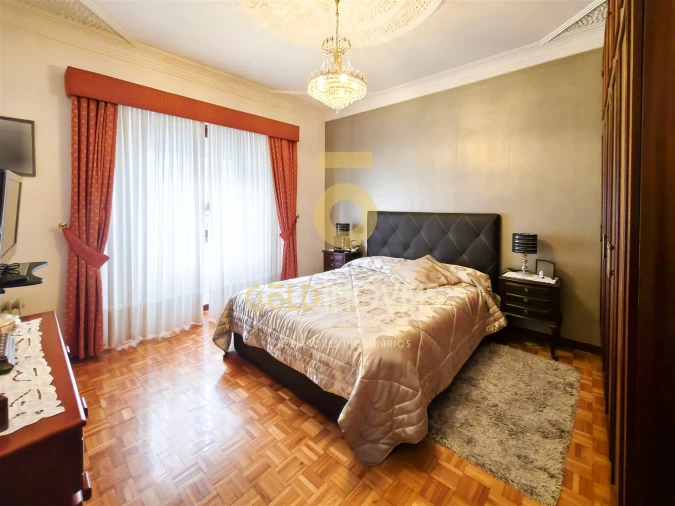 Apartamento T3 para Venda em Mafamude e Vilar do Paraíso Foto 44