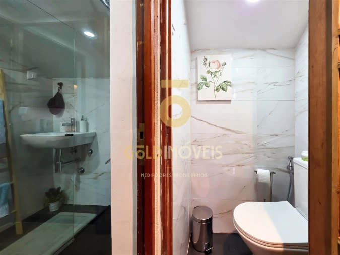 Apartamento T3 para Venda em Mafamude e Vilar do Paraíso Foto 24