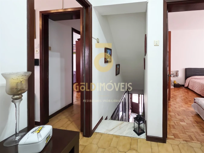 Apartamento T3 para Venda em Mafamude e Vilar do Paraíso Foto 29