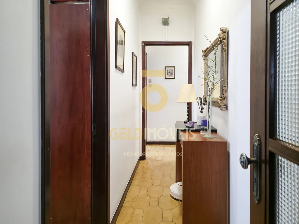 Apartamento T3 para Venda em Mafamude e Vilar do Paraíso Foto 5