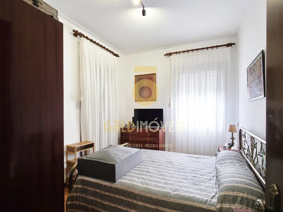 Apartamento T3 para Venda em Mafamude e Vilar do Paraíso Foto 16