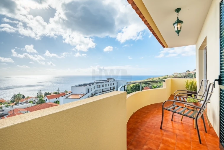 Apartamento T2 para Venda em Caniço Foto 16