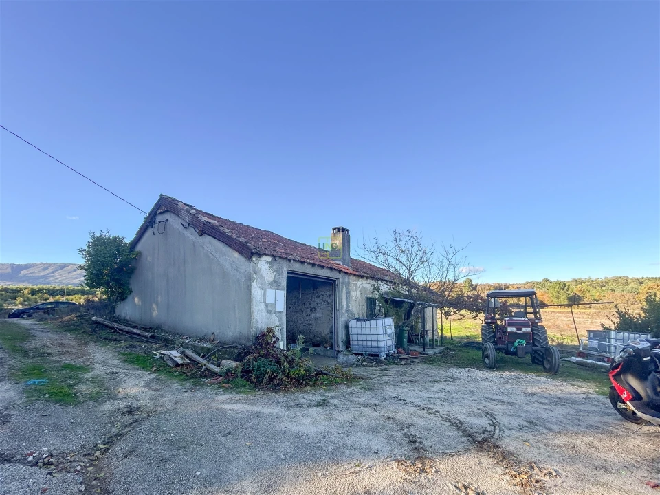 Quinta T0 para Venda em Teixoso e Sarzedo Foto 53
