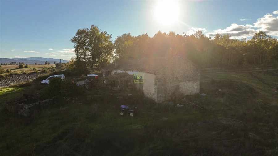 Quinta T0 para Venda em Teixoso e Sarzedo Foto 33