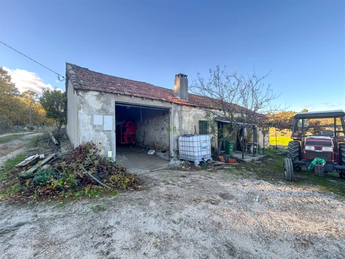 Quinta T0 para Venda em Teixoso e Sarzedo Foto 38