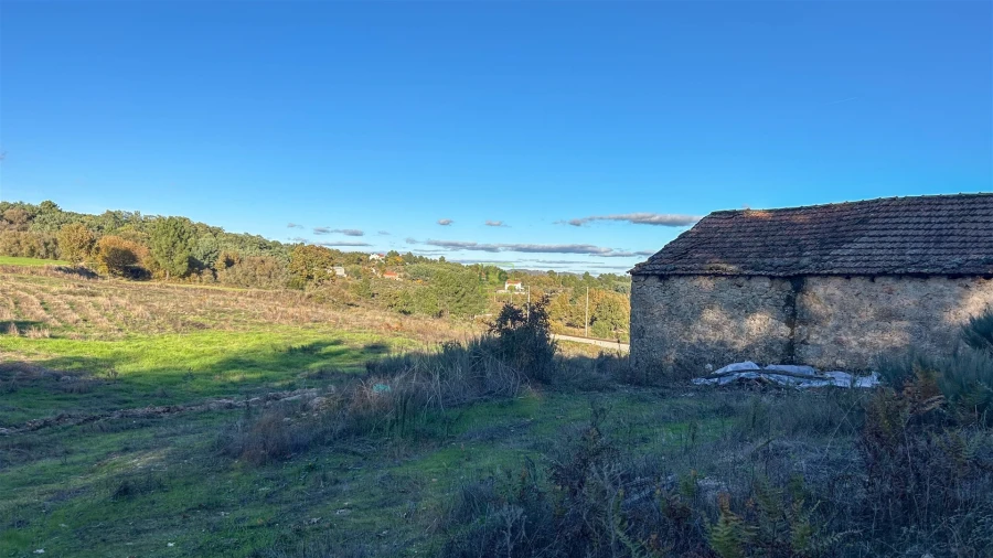 Quinta T0 para Venda em Teixoso e Sarzedo Foto 54
