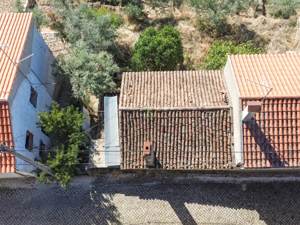 Moradia T2 para Venda em Penha Garcia Foto 5