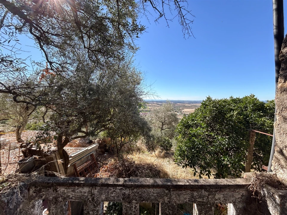 Moradia T2 para Venda em Penha Garcia Foto 27