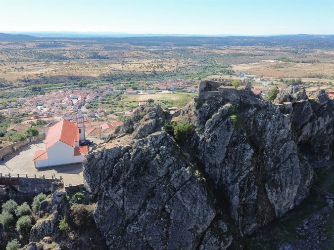 Moradia T2 para Venda em Penha Garcia Foto 63