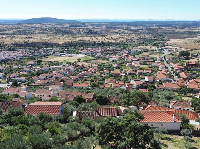 Moradia T2 para Venda em Penha Garcia Foto 7