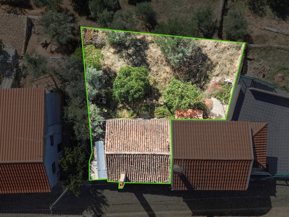 Moradia T2 para Venda em Penha Garcia Foto 2