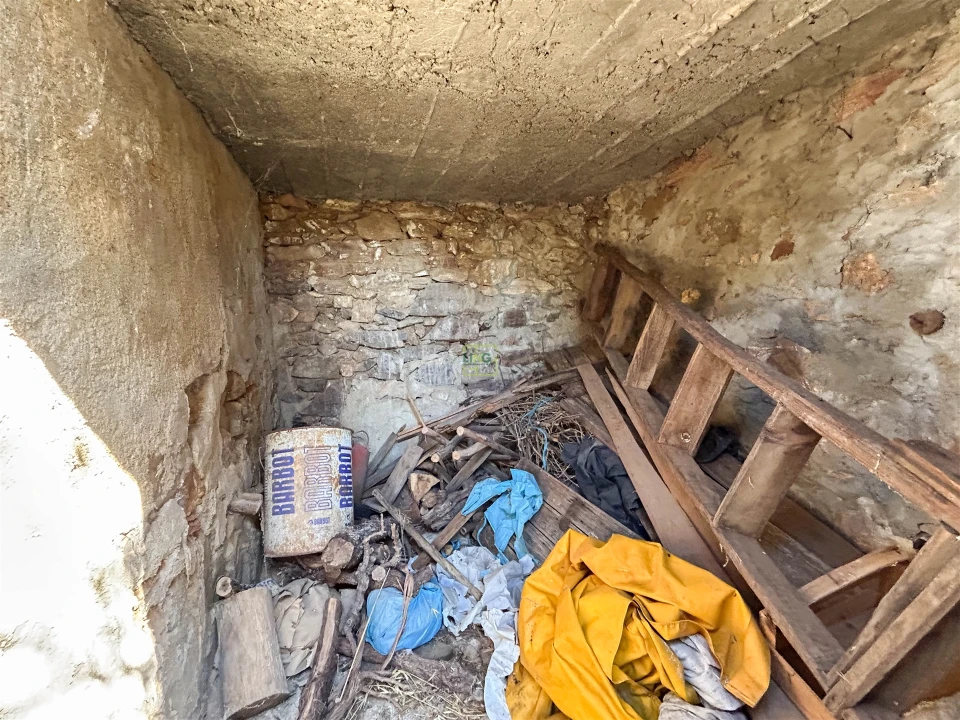 Moradia T2 para Venda em Penha Garcia Foto 44