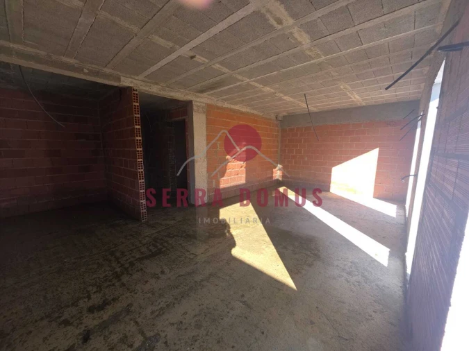 Moradia T4 para Venda em Alcabideche Foto 12