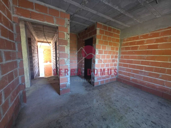 Moradia T4 para Venda em Alcabideche Foto 17