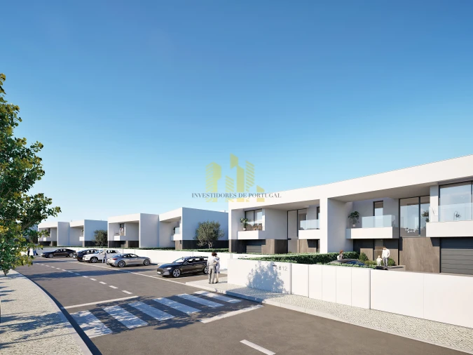 Moradia T4 para Venda em Lagos (São Sebastião e Santa Maria) Foto 19