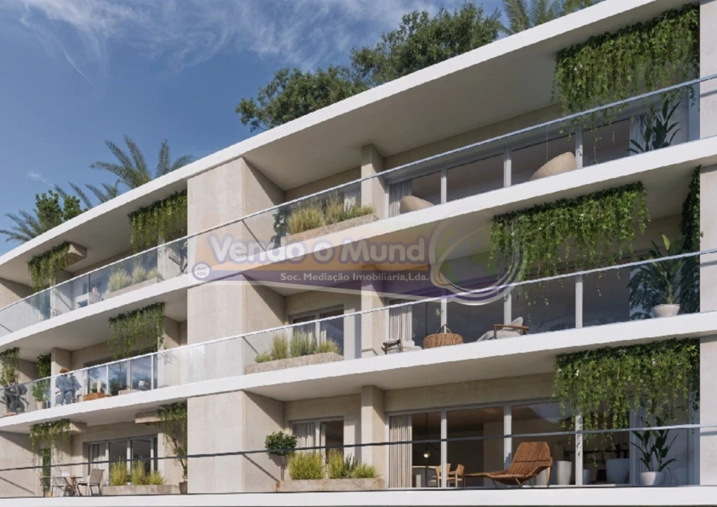 Apartamento T2 para Venda em Carnaxide e Queijas Foto 1