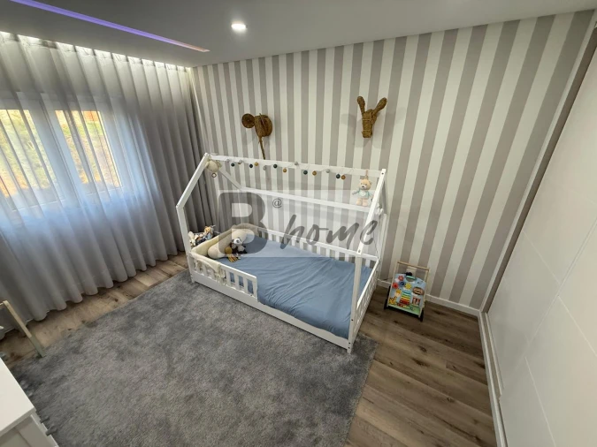 Apartamento T3 para Venda em Charneca de Caparica e Sobreda Foto 15