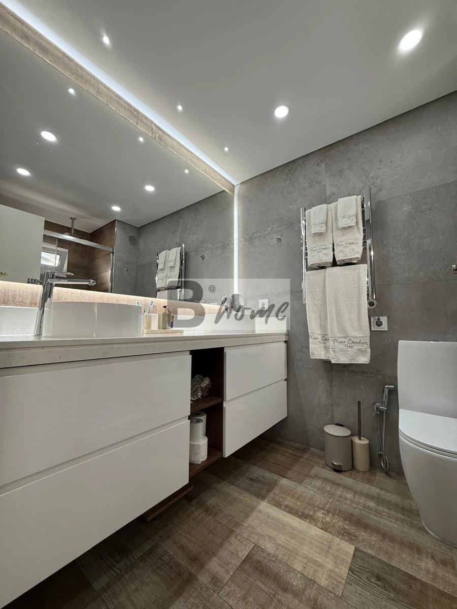 Apartamento T3 para Venda em Charneca de Caparica e Sobreda Foto 17