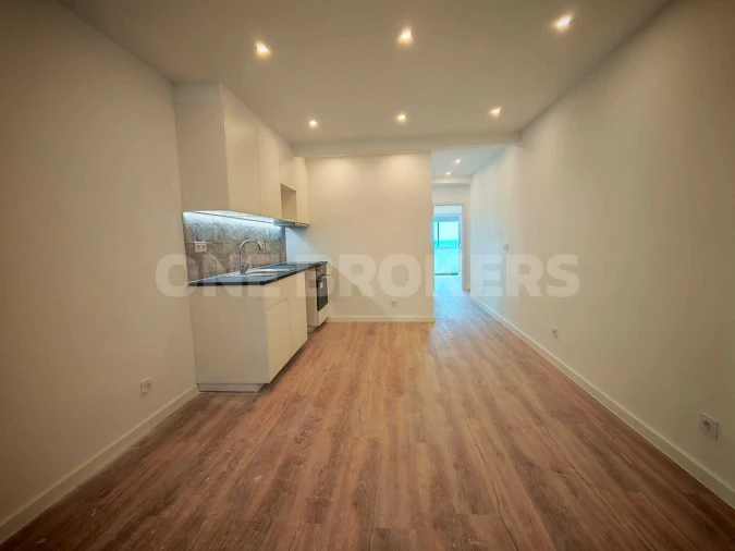 Apartamento T2 para Venda em Santa Iria de Azoia, São João da Talha e Bobadela Foto 3