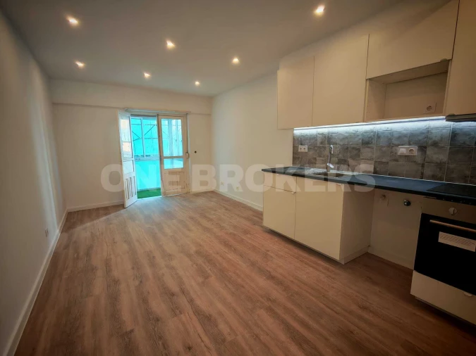 Apartamento T2 para Venda em Santa Iria de Azoia, São João da Talha e Bobadela Foto 2