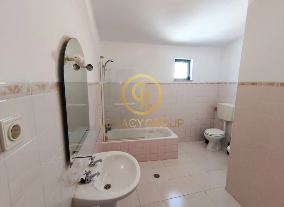 Moradia T3 para Venda em Vaqueiros Foto 13