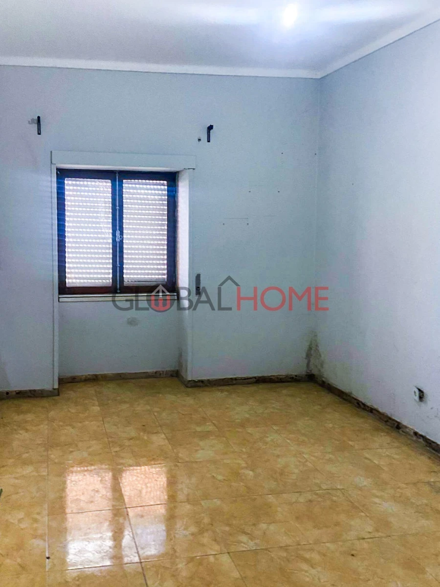 Moradia T3 para Venda em Gulpilhares e Valadares Foto 4