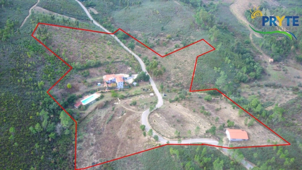 Quinta T5 para Venda em São João do Peso Foto 2