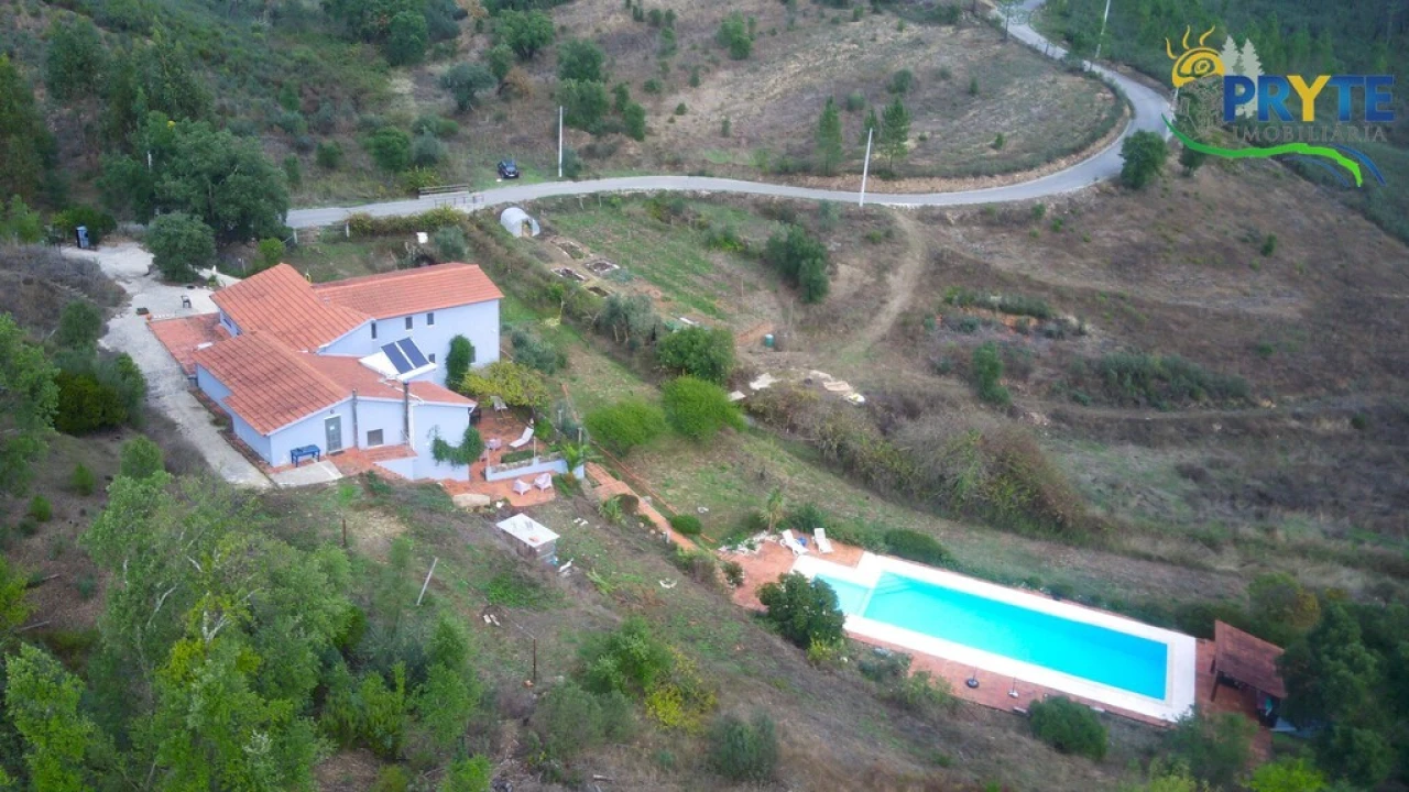 Quinta T5 para Venda em São João do Peso Foto 5