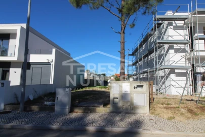 Terreno para Venda em Sesimbra (Castelo)