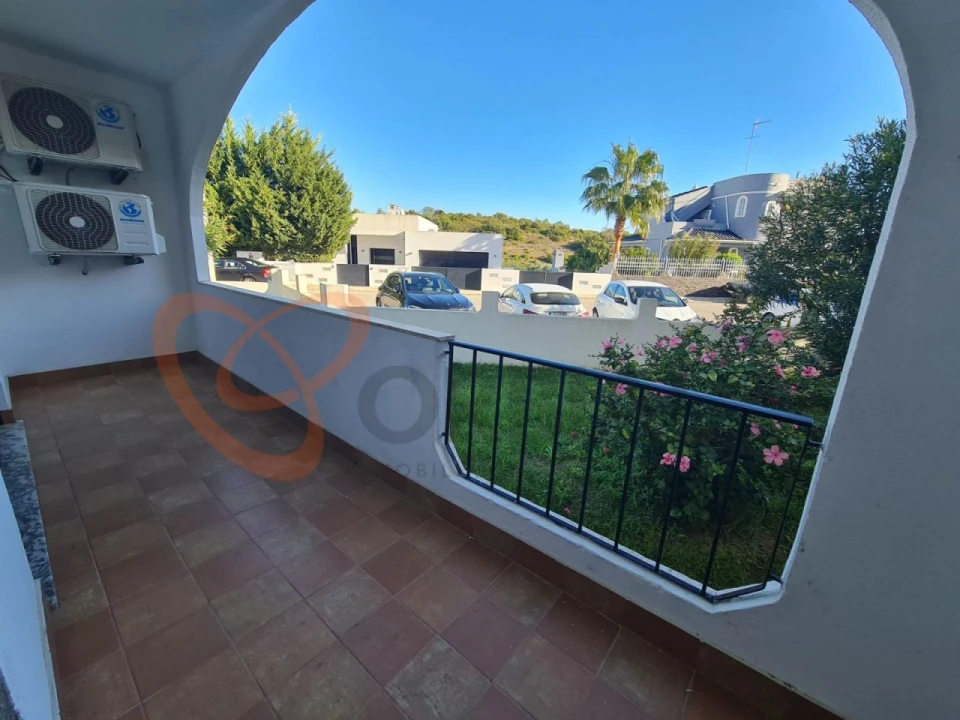 Apartamento T1 para Venda em Albufeira e Olhos de Água Foto 2