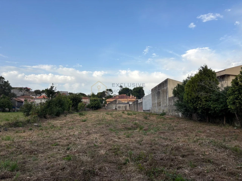 Moradia T6 para Venda em Madalena Foto 15