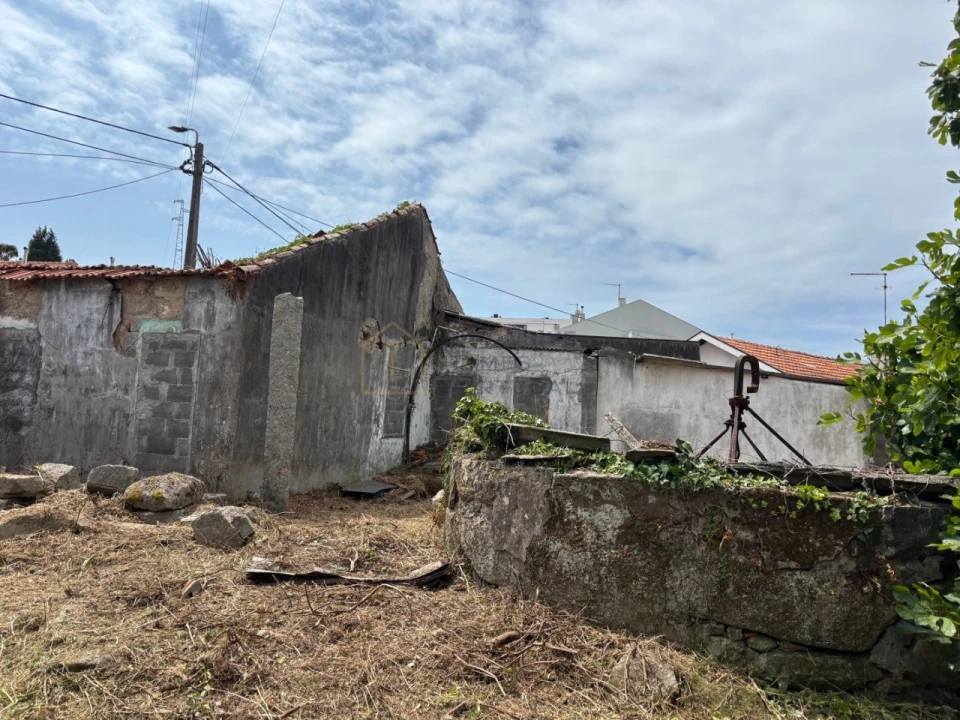 Moradia T6 para Venda em Madalena Foto 19